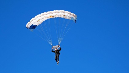 开云体育2026-卡瓦哈尔赛后评分拉满，南非完胜莱比锡红牛，战术纪律与团队精神的胜利