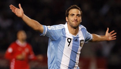 世界杯2026-尼克斯式碾压，当乔治在2026世界杯接管比赛，我们看到了篮球的终极形态