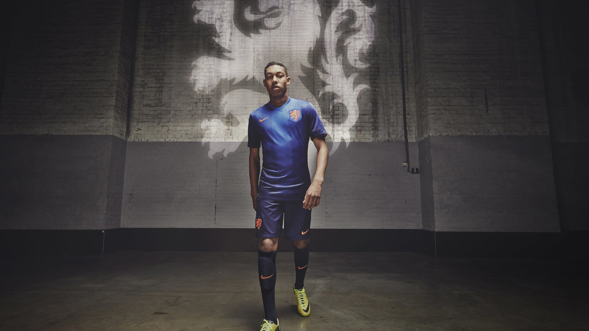 锡安，撕裂雄鹿铁幕的非典型关键先生